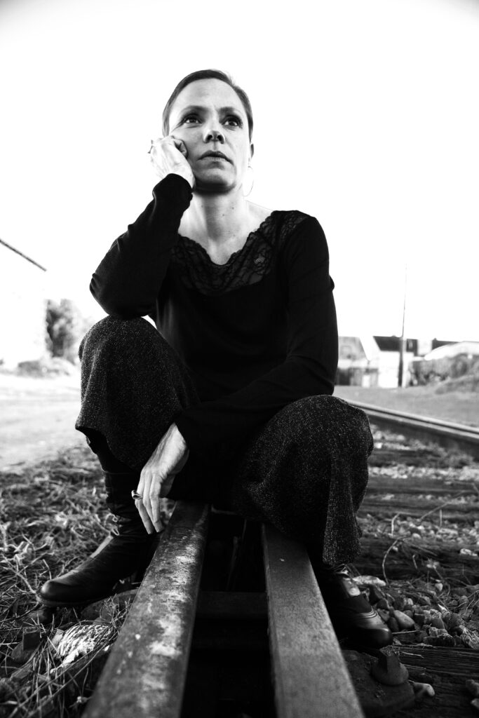 Compagnie Nanaqui Corpus, Tours. Annaïck Nicolazic, photo Laurent Talin-d'Eyzac